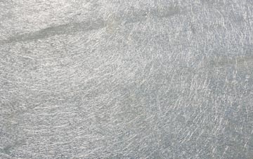 Middlebank laminate fibreglass or shingles?